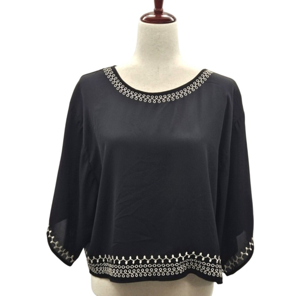 Black‎ Embroidered Trim Blouse Open Back Dolman Sleeve Top